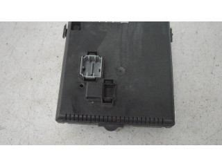 Блок предохранителей    Volvo S60    