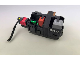 Блок предохранителей  9812661980   Peugeot 2008 II    