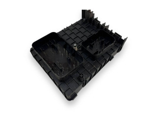 Блок предохранителей 1K0937124P   Audi A3 S3 8P    