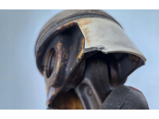  Поршень с шатуном  065DN  Audi A6 C7  