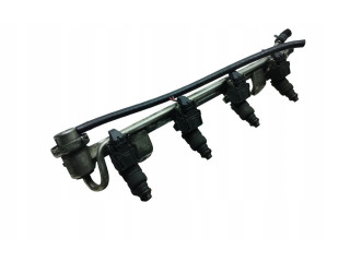 Топливная рампа 06A133317B, 06A133317B   Audi A3 S3 8L  