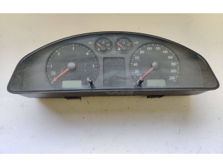 Přístrojová deska Volkswagen Transporter - Caravelle T5 2007 88311346