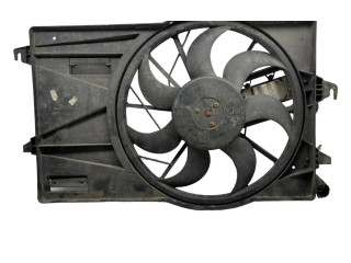Вентилятор радиатора     1137328081, 136613303    Volvo V70 