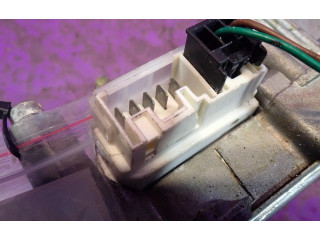 Двигатель стеклоочистителей Fiat Uno