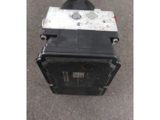 Блок АБС 31261142, 31261142   Volvo  V70  2000 - 2004 года