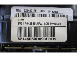 Подушка безопасности водителя A042B85 Ford Escort