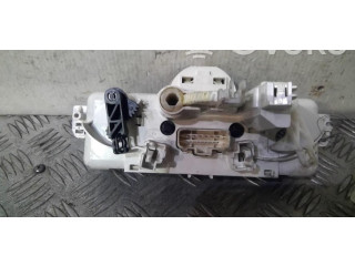 Блок управления климат-контролем 7701070472 Renault Clio III