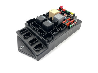 Блок предохранителей BW8314D628AH Jaguar XK - XKR