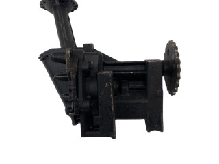 Масляный насос   7700600532  Renault Clio II 