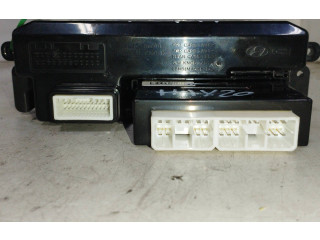 Дисплей    937001K000   Hyundai ix20