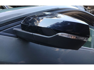 Зеркало электрическое Audi A1 2018 - года