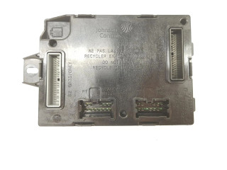 Блок управления 284B15098R, 284B15098R   Renault Twingo III