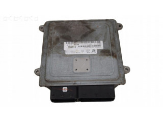 Блок управления двигателя P68027217AC   Jeep Patriot