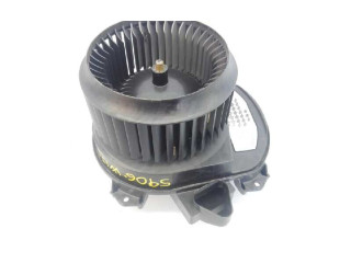 Вентилятор печки    A2469061601, A2229060303   Mercedes-Benz GLA W156