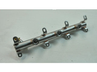 Vstřikovací lišta 06M133315L Volkswagen Touareg II CYJA