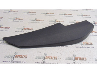 Другая деталь салона