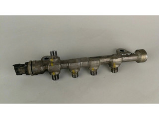 Топливная рампа 55215208, 0445214192 Alfa Romeo Giulietta 2.0