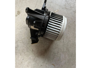 Вентилятор печки    5R2230100, 199B4000   Fiat 500L