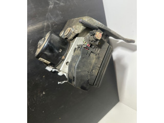 Блок АБС P30714952, 832662   Volvo  V70  2005 - 2008 года