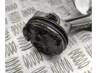 Píst 7933665, 9494399 BMW 2 F44 B38 A15 A