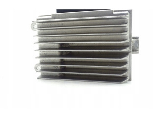 Antenos valdymo blokas    Audi TT TTS Mk2