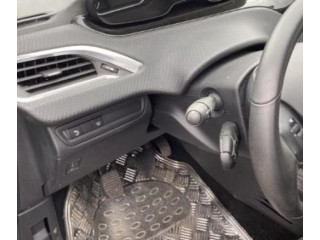 Спидометр (приборный щиток)    9825986180   Peugeot 2008 I