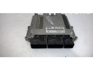 Комплект блоков управления 237102748R   Renault Clio IV