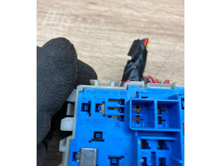 Блок предохранителей 6G9T14K131DA Volvo V70