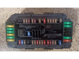 Pojistková skříňka 938906801 BMW 1 F20 F21 2011