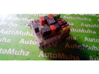   Pojistková skříňka 46760255.   Fiat Punto (176) 1994