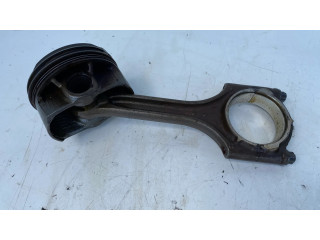 Поршень с шатуном Volvo V40 для бензинового двигателя 1.5