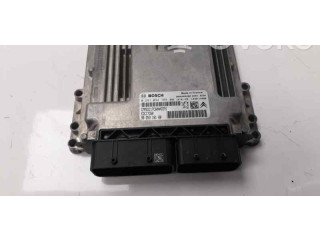 Блок управления двигателя 9825318100, 0281034183   Opel Combo E