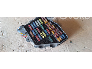 Блок предохранителей 8d1941824 Audi A6 S6 C6 4F