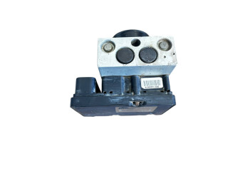 Блок АБС 8619968, P08619975   Volvo  V70  2000 - 2004 года