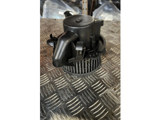 Вентилятор печки 77362402 Fiat Idea