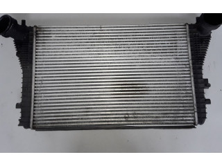 Интеркулер  1K0145803L   Volkswagen Touran I 