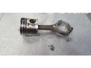  Поршень    Volkswagen PASSAT  