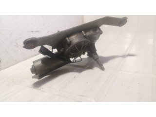 Моторчик заднего дворника 0390201528    Mitsubishi Carisma