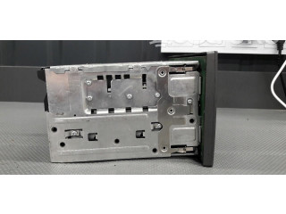 Pojistková skříňka Радио/ проигрыватель / навигация 13255557 Opel Zafira B 2009