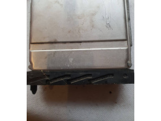 Блок управления двигателя 0281001776, 1111   Volvo S70  V70  V70 XC