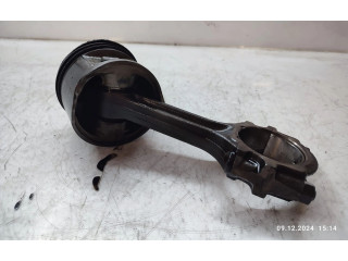 Píst Nissan Navara D22