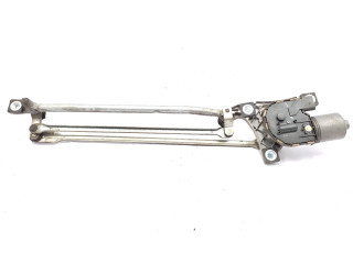 Моторчик дворников 31253518, 1397220585    Volvo S40