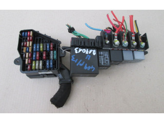 Блок предохранителей Skoda Octavia Mk1 (1U)