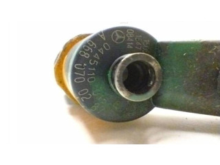 Форсунка 0445110015, A6680700281    Mercedes-Benz A W168  OM 668.940 
