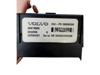 Блок предохранителей  08679899, 08696098   Volvo XC90    