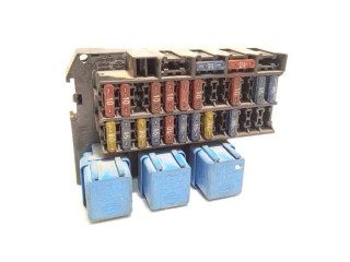 Pojistková skříňka Řídící jednotka BSM 243110E000, 72404047 Nissan Terrano 1996