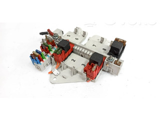 Pojistková skříňka 1635450105, 1635453328 Mercedes-Benz ML W163 2000