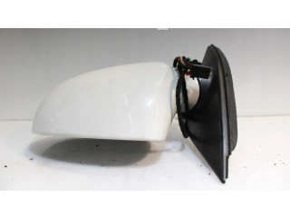 Зеркало электрическое        Volkswagen PASSAT B6  2005 - 2010 года   