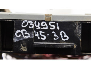 Блок предохранителей 30679527 Volvo XC90