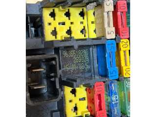 Ящик предохранителей (комплект) Citroen Xsara Picasso - года